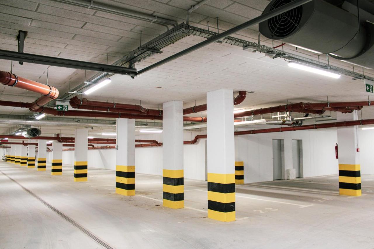 Apartament Black-Niska Z Garazem Podziemnym Kielce Esterno foto